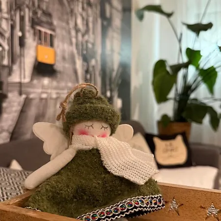 West Апартаменты